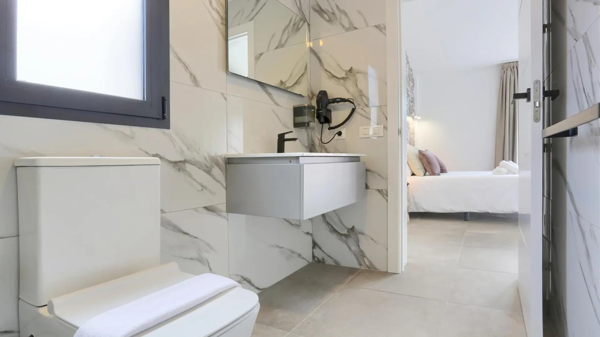 Golden Dunes Villa Picasso Madrid