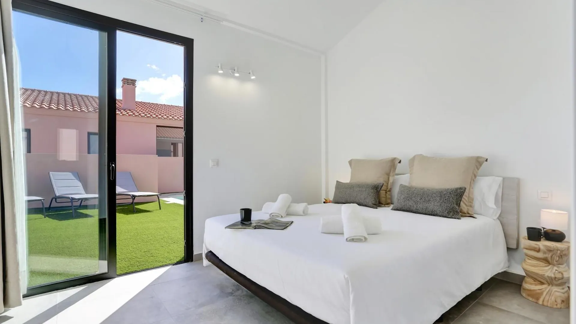 Golden Dunes Villa Picasso Madrid Spain