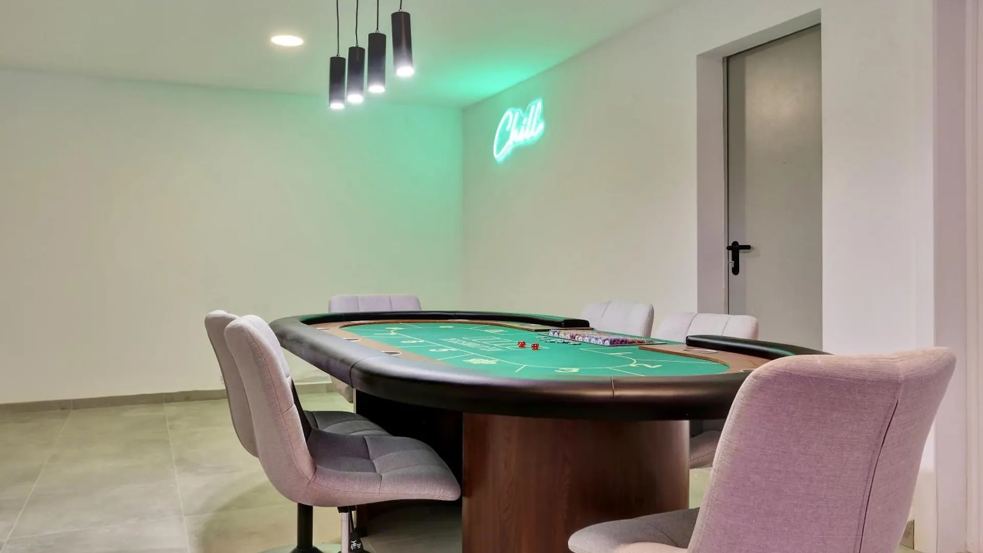 Golden Dunes Villa Picasso Madrid Spain